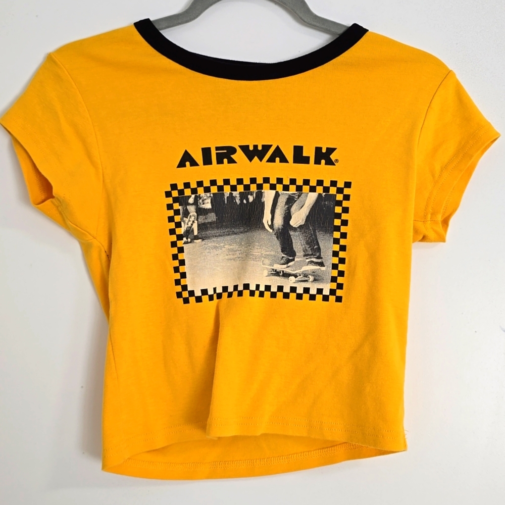 Forever 21 Airwalk Cropped Baby Tee
